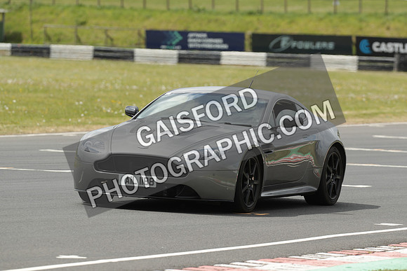 ASTON 1002