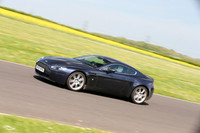 Aston Martin 1235