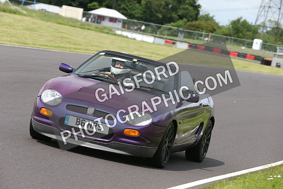 MGs on track 0903