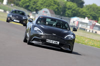 Aston Martin 0588