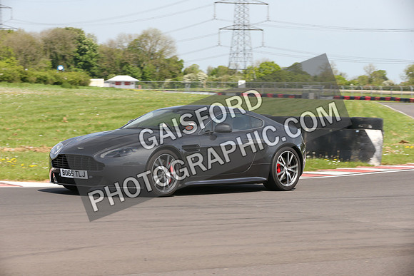 Aston Martin 0332