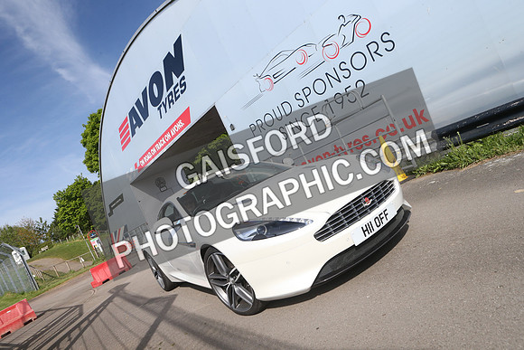 Aston Martin 0005
