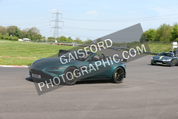 Aston Martin 0378