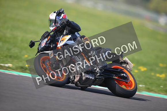 BIKES 1052