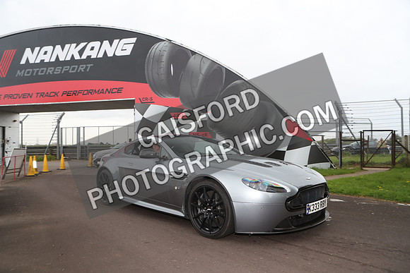 ASTON 0279
