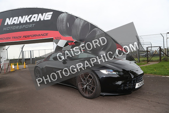 ASTON 0292