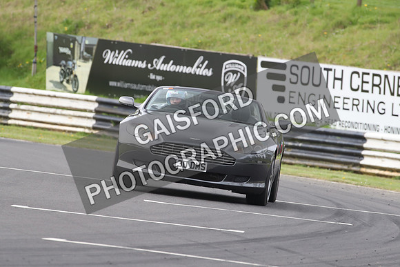 ASTON 0469