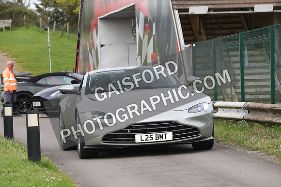 ASTON 0037