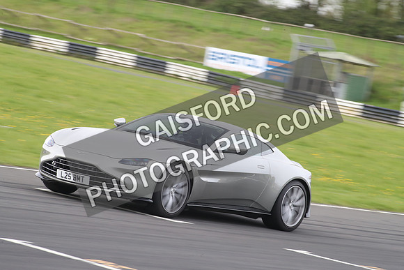 ASTON 0884