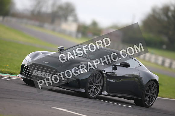 ASTON 1052