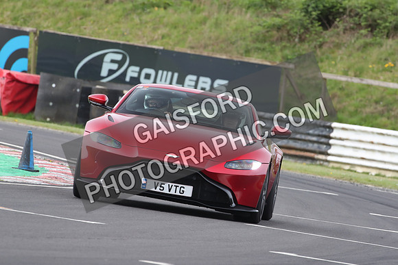 ASTON 0431
