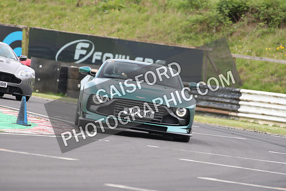 ASTON 1149