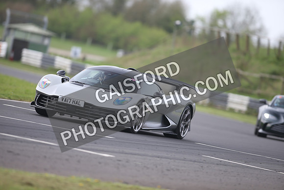 ASTON 1050