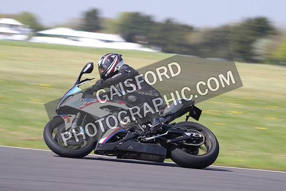 BIKES 1586