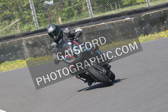 BIKES 1093