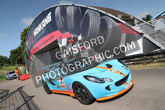 LOTUS 0218