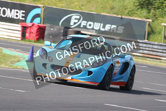 LOTUS 0698