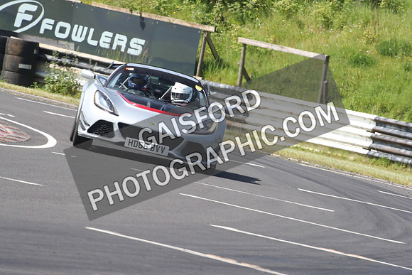 LOTUS 0957