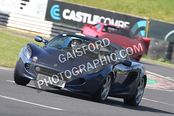 LOTUS 0749