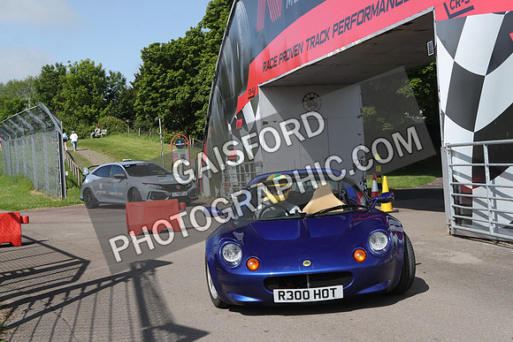LOTUS 0158