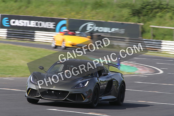 LOTUS 1375