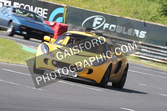 LOTUS 0869