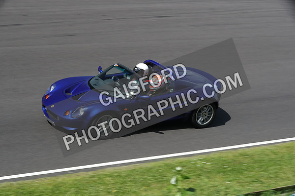 LOTUS 2048