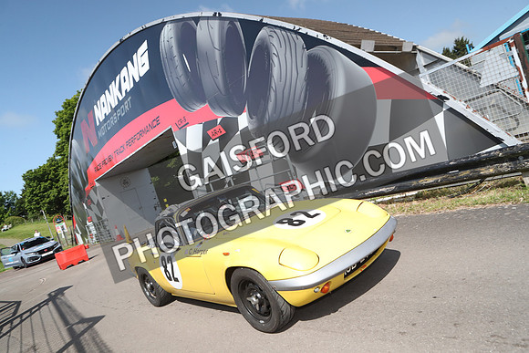LOTUS 0195