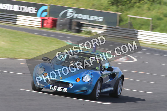 LOTUS 1371