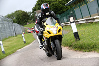 Suzuki GSX R yellow n black