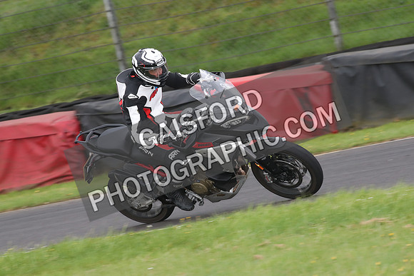 BIKES 1570
