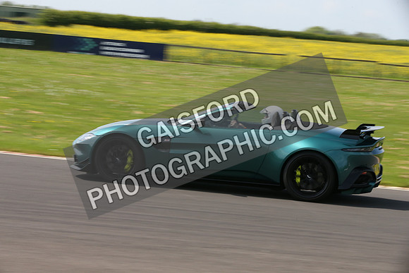 Aston Martin 0185