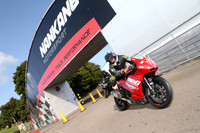 Triumph red