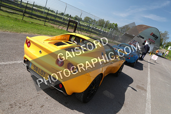 Lotus 1698
