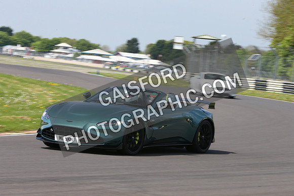 Aston Martin 0183