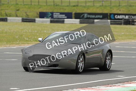 ASTON 1004