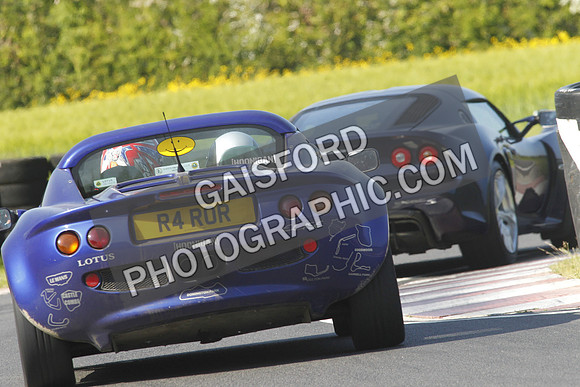 Lotus 2697