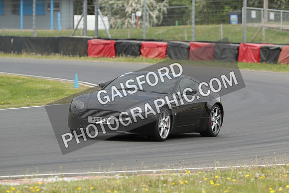 ASTON 0864