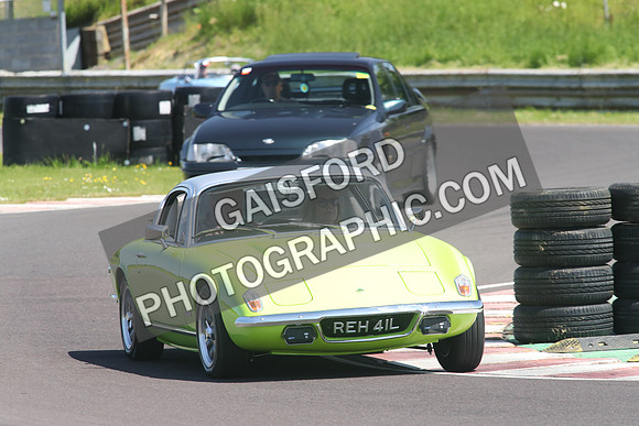 Lotus 1001