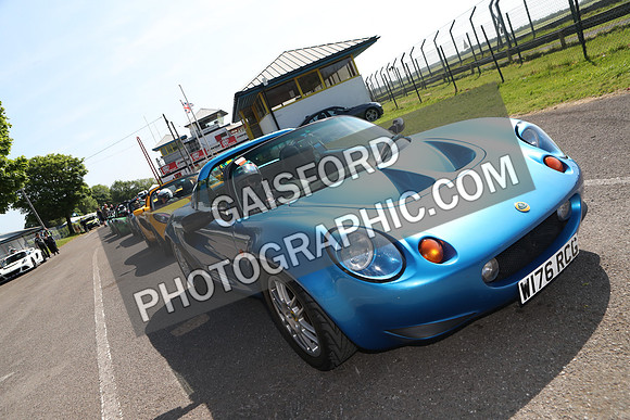 Lotus 1673