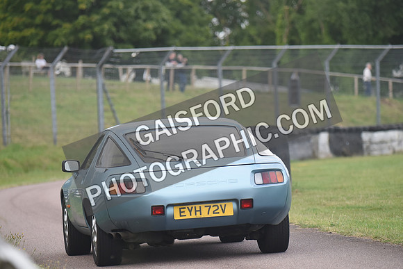 Porsche 928 1604