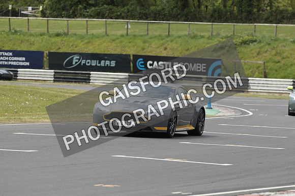 ASTON 1119