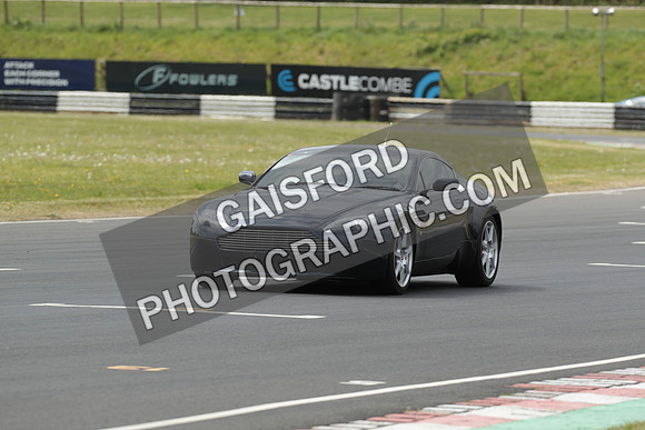 ASTON 1080