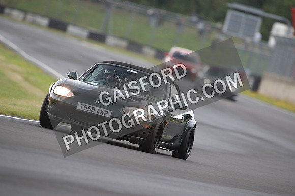 JDM Combe 1557