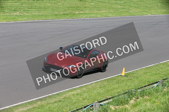 Aston Martin 0492