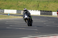 Yamaha R1 black