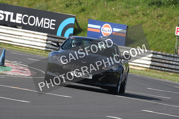 Aston Martin 0509