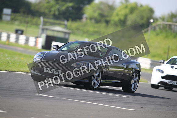 Aston Martin 0668