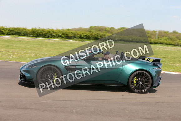 Aston Martin 0379