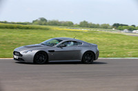 Aston Martin 0075